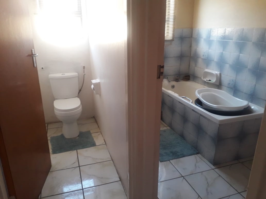 4 Bedroom Property for Sale in Kwadwesi Eastern Cape
